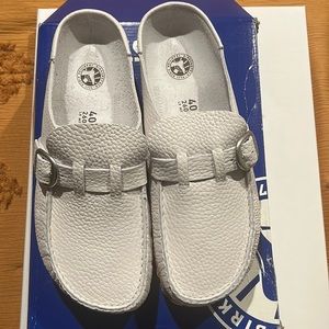 Birkenstocks Buckley in White size 40 women’s